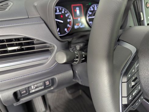 Used 2025 Subaru Forester Limited w/ Popular Package #2 image 20