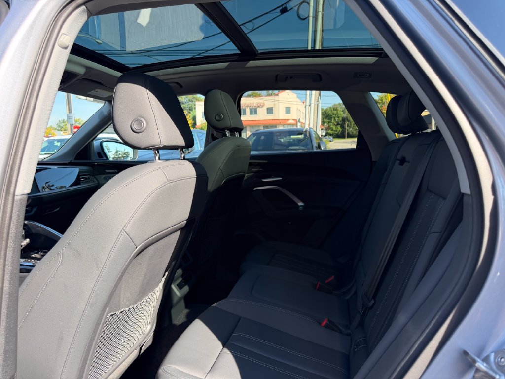 Used 2025 Audi Q5 Premium w/ Premium Plus AWD/4WD image 26