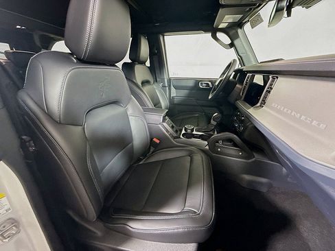 New 2026 Ford Bronco Outer Banks w/ Sasquatch Package AWD/4WD image 27