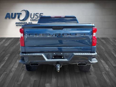 Used 2019 Chevrolet Silverado 1500 Custom Trail Boss w/ Custom Convenience Package image 9