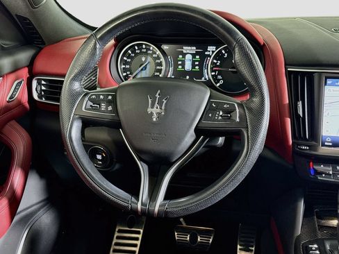 Used 2022 Maserati Levante Modena S AWD/4WD image 10