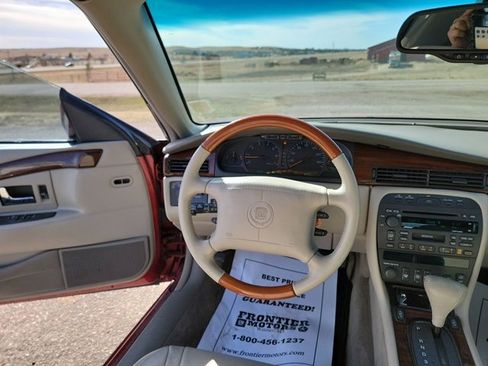 Used 2000 Cadillac Eldorado Touring image 14