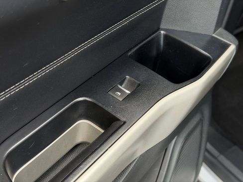 Used 2022 Ford Explorer Limited w/ Equipment Group 301A image 20