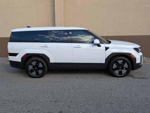 New 2026 Hyundai Santa Fe SE image 3