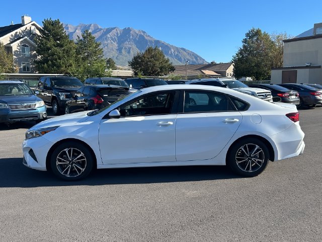 Used 2023 Kia Forte LXS FWD image 7