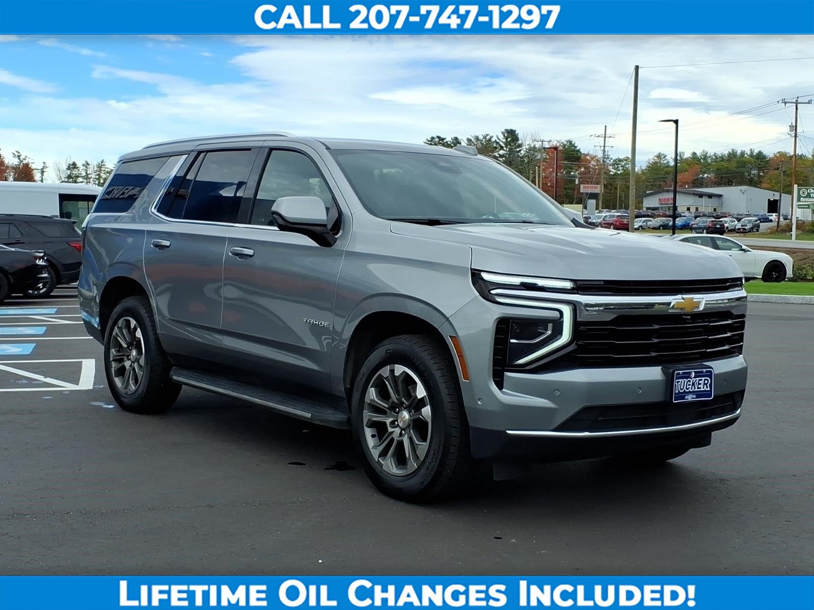 Used 2025 Chevrolet Tahoe LS AWD/4WD image 3