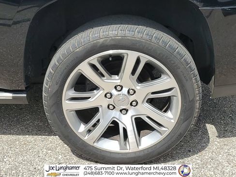 Used 2016 Cadillac Escalade Premium AWD/4WD image 36