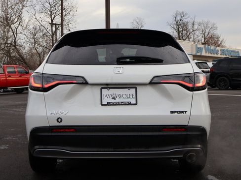 Certified 2024 Honda HR-V Sport image 6