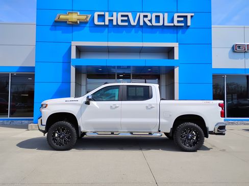 Used 2019 Chevrolet Silverado 1500 LT w/ All-Star Edition AWD/4WD image 30