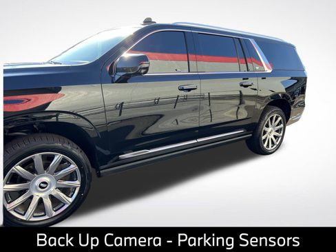 Used 2024 Cadillac Escalade ESV Premium Luxury Platinum AWD/4WD image 7