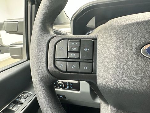 New 2025 Ford F350 XL w/ XL Chrome Package image 23