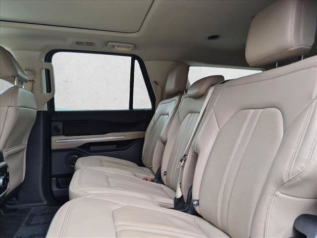 Used 2022 Ford Expedition Max Limited AWD/4WD image 24