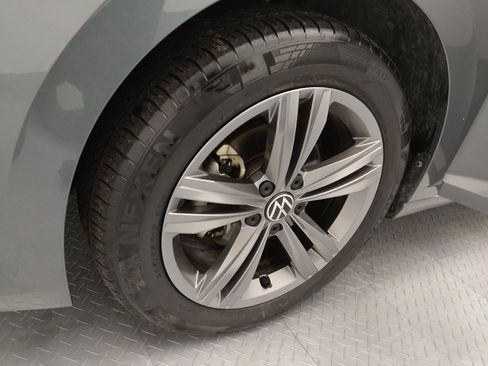 Used 2022 Volkswagen Jetta SE image 31