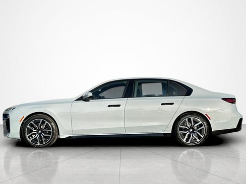 New 2026 BMW 740i xDrive AWD/4WD image 2