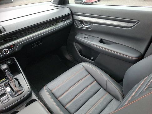 Used 2025 Honda CR-V Sport-L image 12
