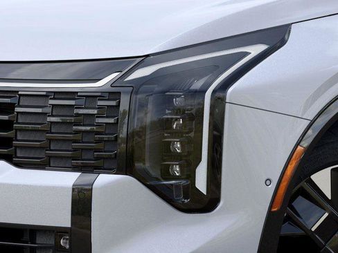 New 2026 Kia Sportage SX FWD image 10