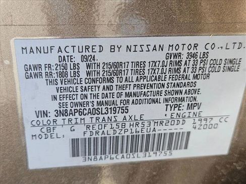 Certified 2025 Nissan Kicks SV FWD image 15