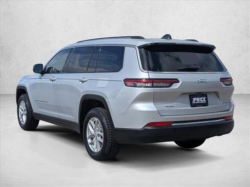Used 2023 Jeep Grand Cherokee L Laredo w/ Luxury Tech Group I AWD/4WD image 7