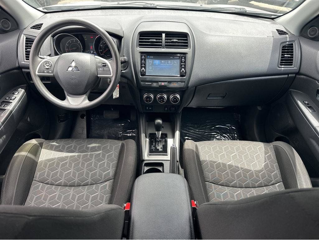 Used 2022 Mitsubishi Outlander Sport ES AWD/4WD image 4