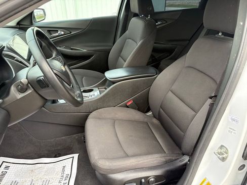 Used 2023 Chevrolet Malibu RS FWD image 10