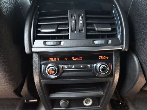 Used 2019 BMW X6 sDrive35i w/ M Sport Package image 14