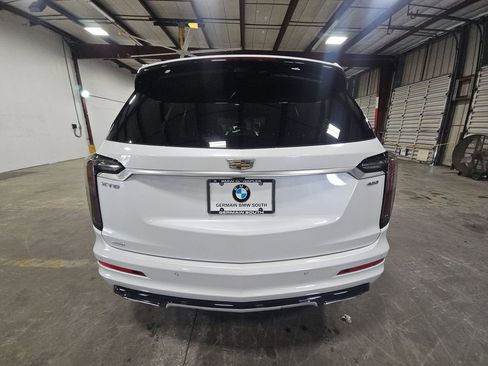 Used 2020 Cadillac XT6 Sport w/ Platinum Package image 6