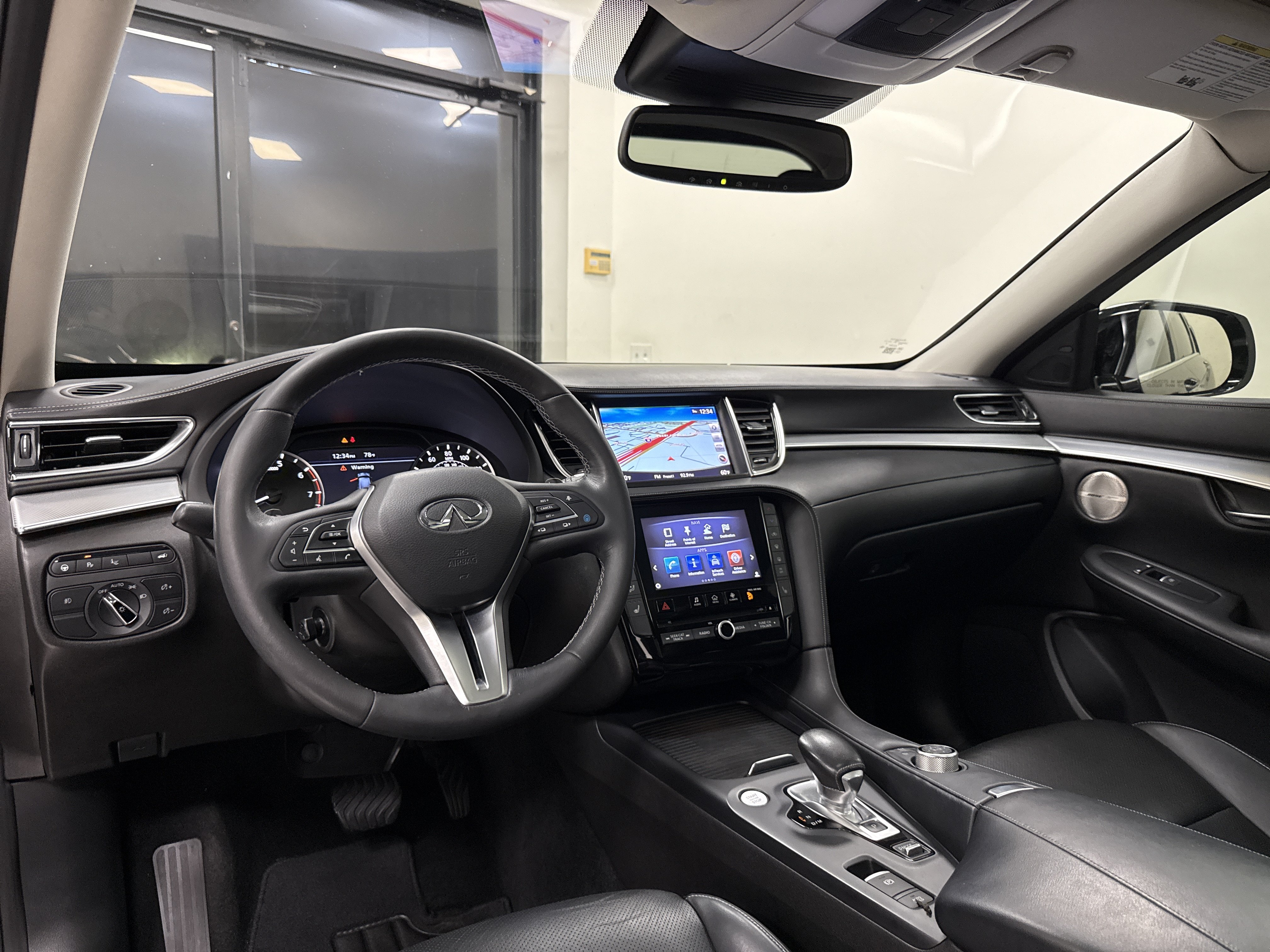 Used 2019 INFINITI QX50 FWD image 17