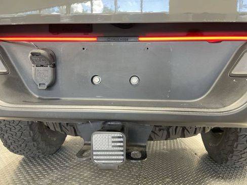 Used 2021 Jeep Gladiator Mojave AWD/4WD image 26