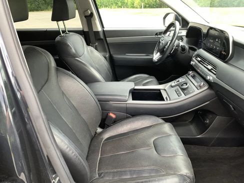 Used 2020 Hyundai Palisade SEL w/ Premium Package FWD image 32