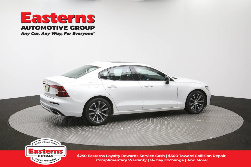 Used 2022 Volvo S60 B5 Inscription FWD image 44