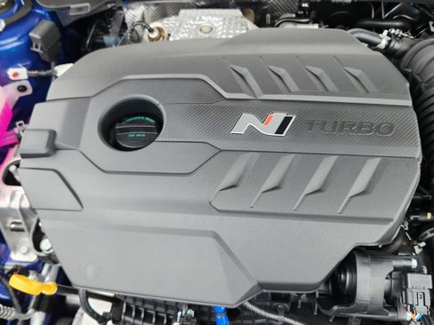 New 2025 Hyundai Elantra N image 18