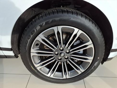 New 2026 Land Rover Range Rover Evoque Dynamic SE image 8