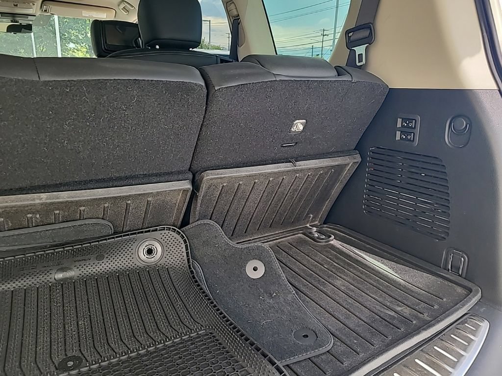Used 2023 Nissan Armada Platinum w/ Captain's Chairs Package AWD/4WD image 31