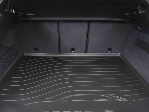 New 2026 Porsche Cayenne Coupe image 13