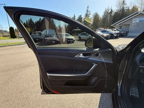 Used 2019 Kia Stinger GT AWD/4WD image 12