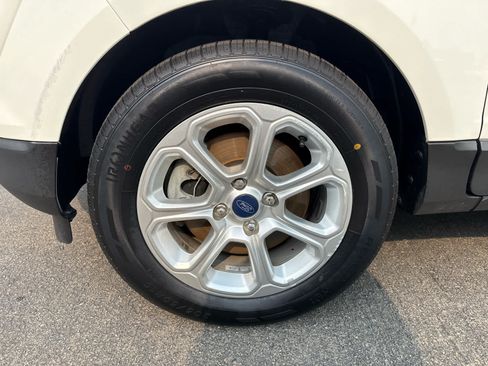 Used 2019 Ford EcoSport SE FWD image 9