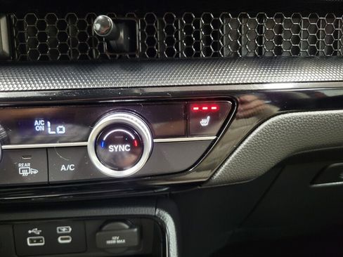 Used 2024 Honda CR-V EX-L image 49