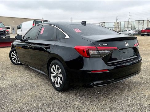 Used 2023 Honda Civic LX image 5