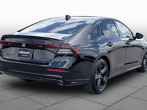 Used 2026 Honda Accord Sport image 11
