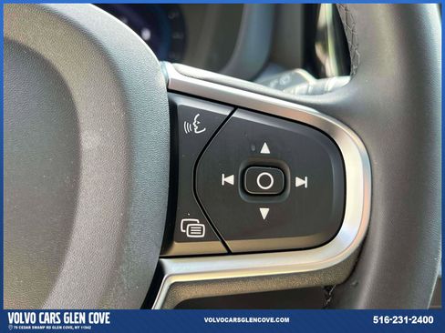 Used 2025 Volvo XC60 B5 Core w/ Protection Package Premier image 22