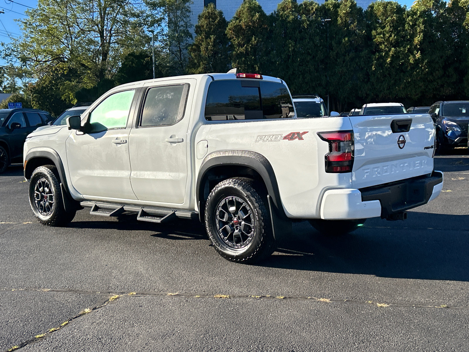 Certified 2024 Nissan Frontier PRO-4X w/ Pro Premium Package AWD/4WD image 4