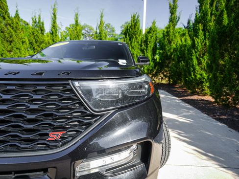 Used 2022 Ford Explorer ST w/ ST Street Pack AWD/4WD image 6