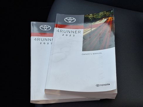 Certified 2023 Toyota 4Runner SR5 Premium image 29