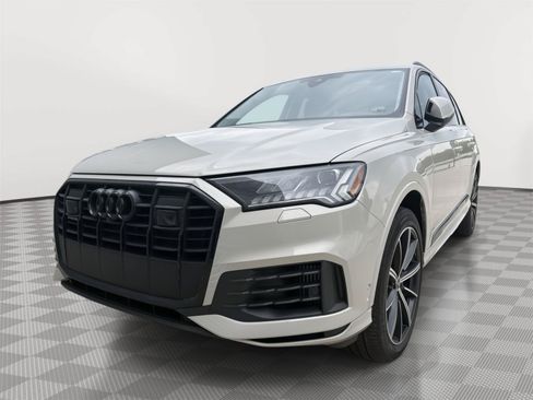 Used 2023 Audi Q7 3.0T Premium Plus w/ Premium Plus Package AWD/4WD image 1