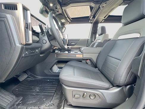 New 2025 GMC Hummer EV 3X image 15
