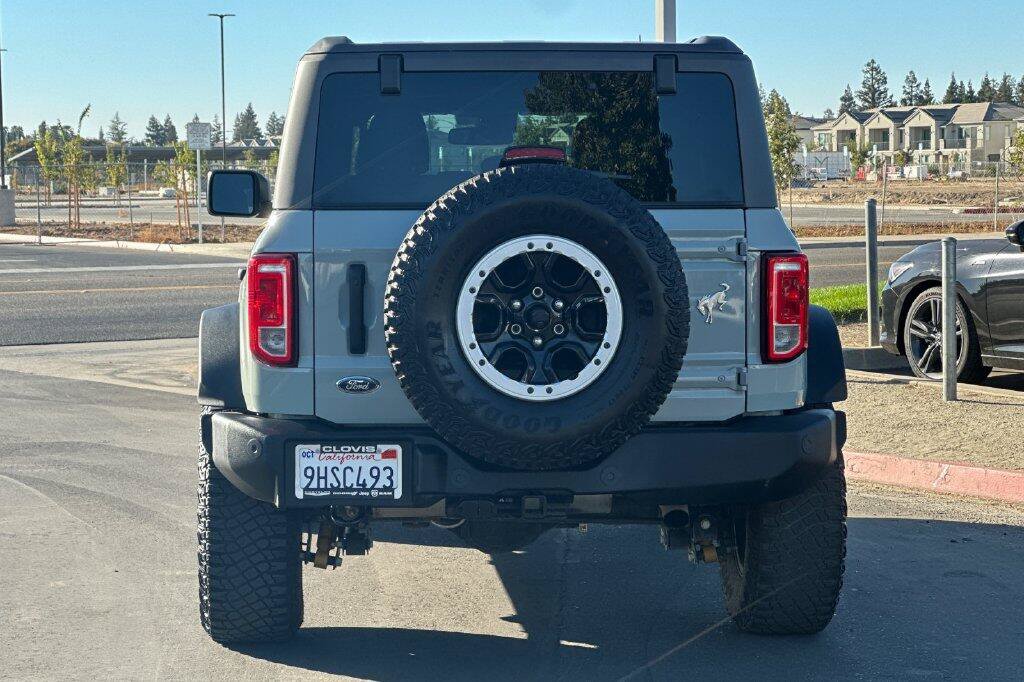 Used 2023 Ford Bronco Big Bend w/ Sasquatch Package AWD/4WD image 5