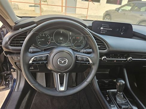Used 2025 MAZDA MAZDA3 s image 16
