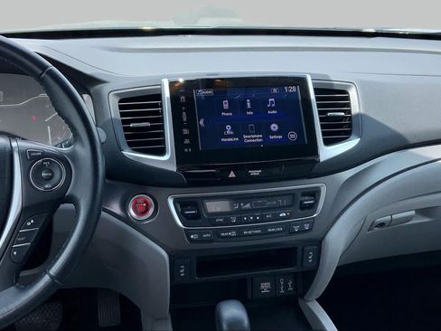 Used 2017 Honda Pilot EX-L image 7