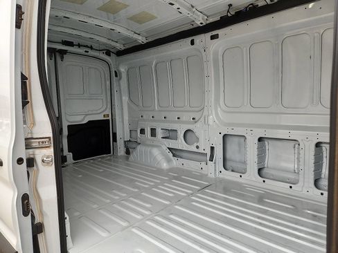 New 2026 Ford Transit 250 148 Medium Roof RWD image 8