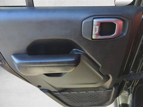 Used 2020 Jeep Wrangler Unlimited Sport S AWD/4WD image 24